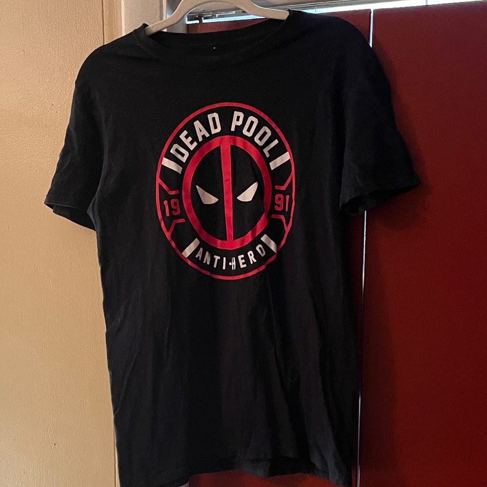 Marvel Deadpool Black and Red Tee